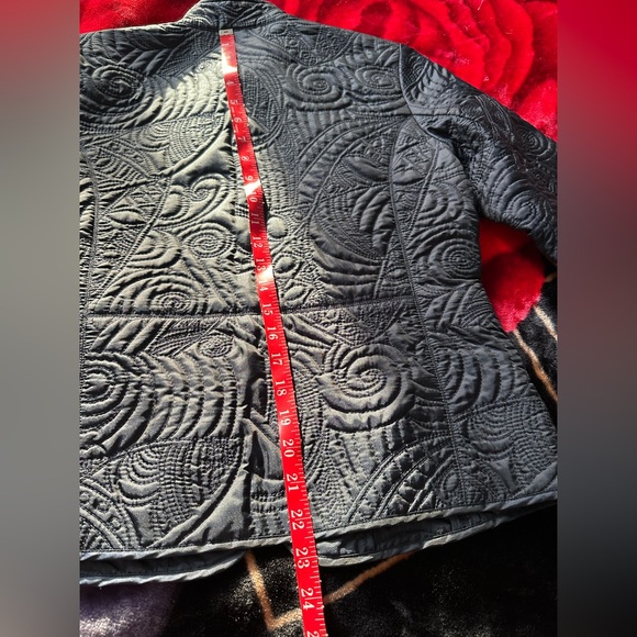 Women’s Embroidered Zipper Jacket by Chico’s Size 0 Navy, Stylish & Chic - Picture 10 of 10